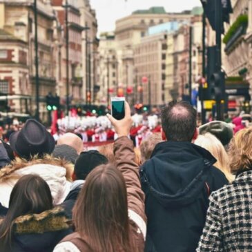 英国の人口増加、移民で6,830万人に